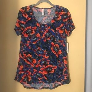 LulaRoe Classic Top S NWT